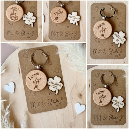 Schlüsselanhänger „Schulkind 2025“ – personalisierbar mit Name & Motiv aus Holz Glücksbringer mutmacher