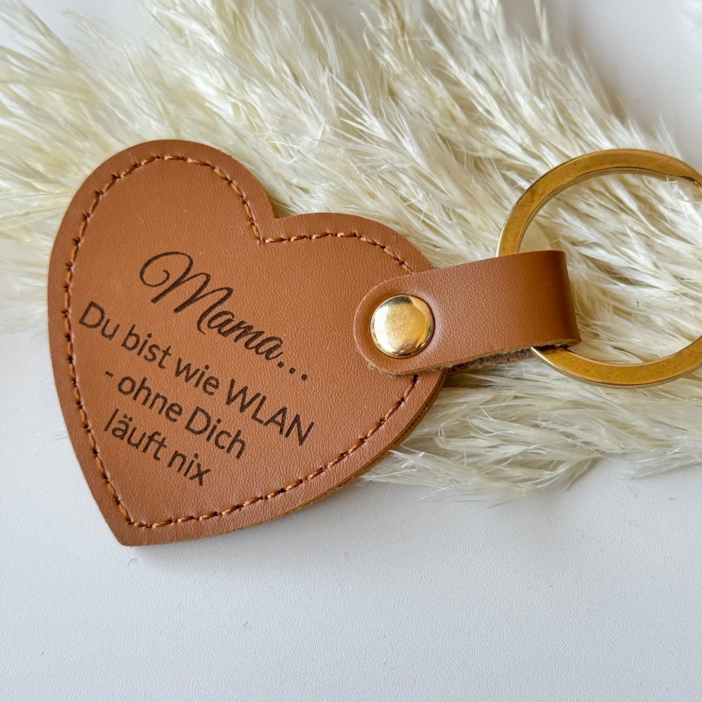 Schlüsselanhänger für Mama, Herz Rosa oder Braun mit Goldring