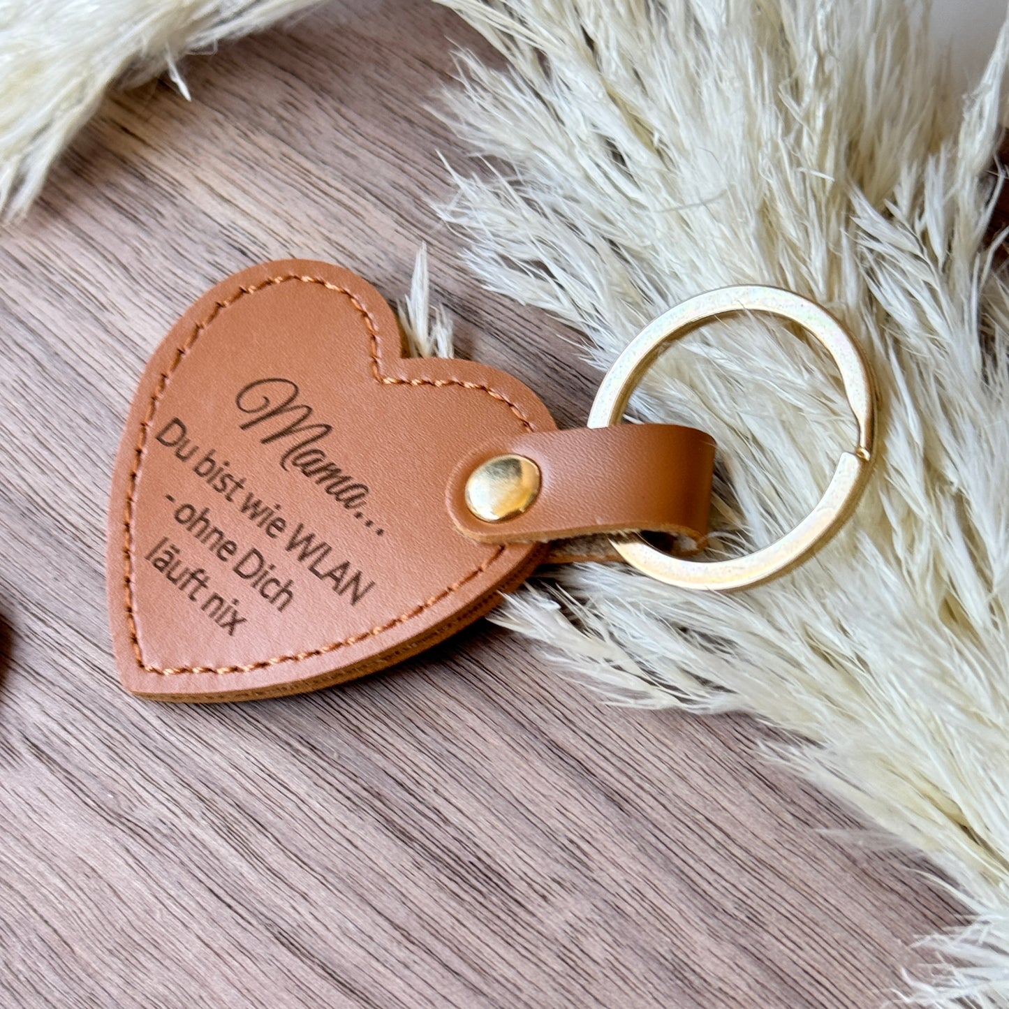 Schlüsselanhänger für Mama, Herz Rosa oder Braun mit Goldring
